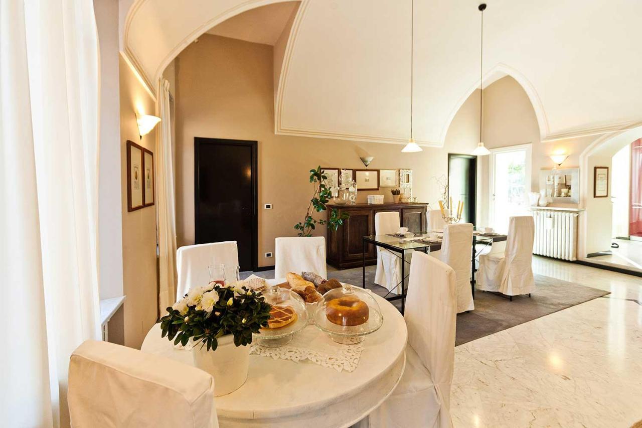 Antico Hospitale Bed and Breakfast Dogliani Exteriör bild