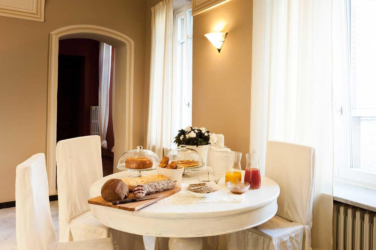 Antico Hospitale Bed and Breakfast Dogliani Exteriör bild