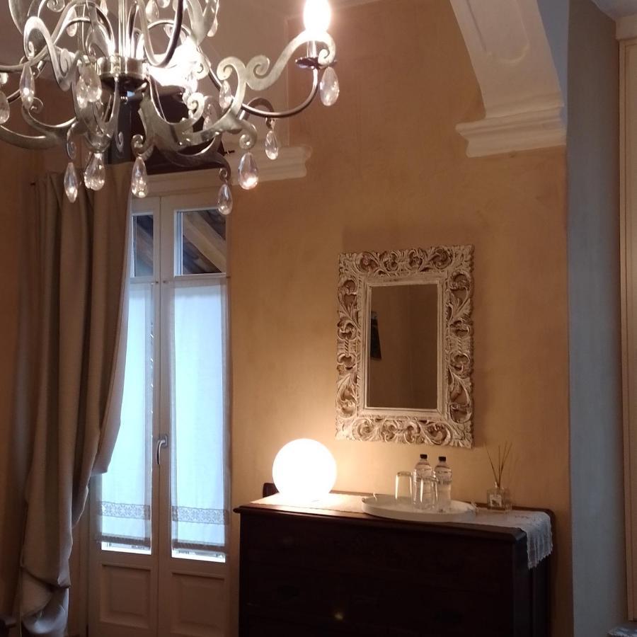 Antico Hospitale Bed and Breakfast Dogliani Exteriör bild